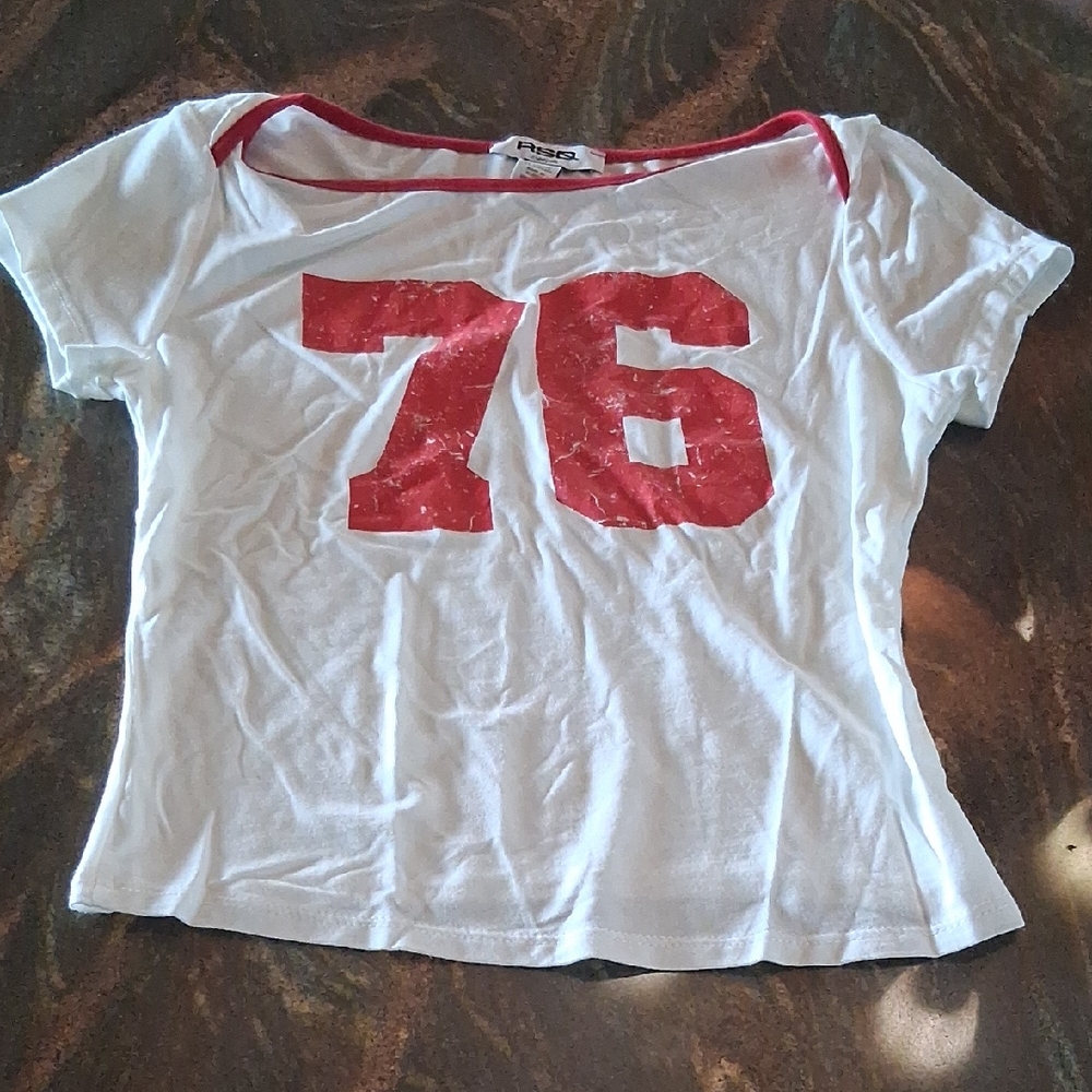 RSQ White and Red T-Shirt
